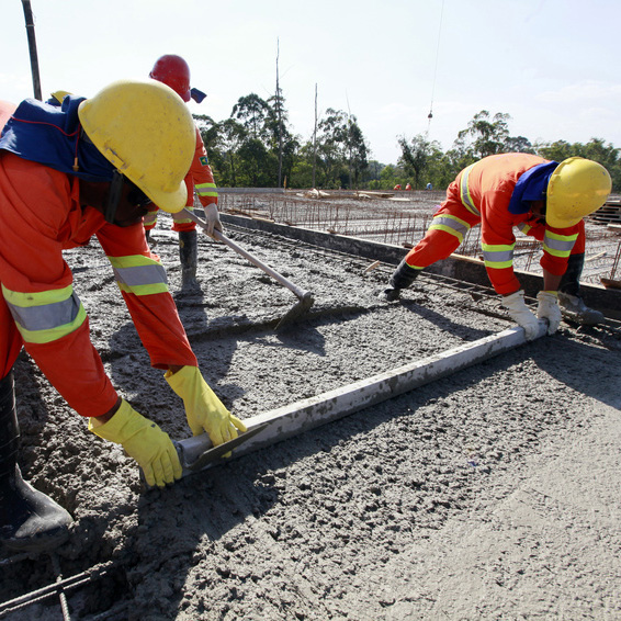 Concrete works including pouring and finishing by Dammam civil works company
