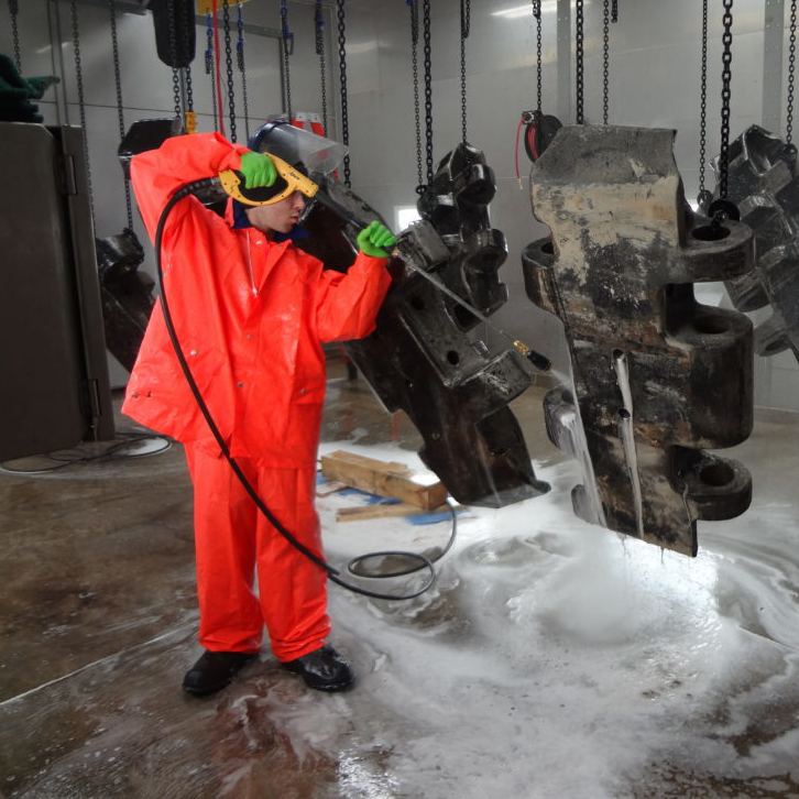 Surface cleaning and rust removal sand blasting services in Dammam