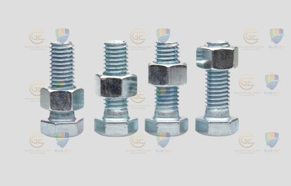 Difference Between High Tensile and Standard Bolts, highlighting strength, load capacity, material properties, and ideal applications in construction, industrial, oil, gas, and mechanical engineering projects.