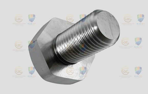 Industrial fasteners showing the risks of how poor-quality bolting can cause project failures, including damaged threads, weak connections, and safety hazards in construction, oil, gas, and industrial projects.